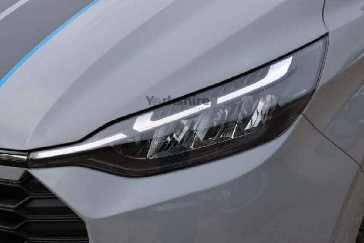 This is the Transit Custom 320 L1H1 232PS PHEV Sport Van vehicle.